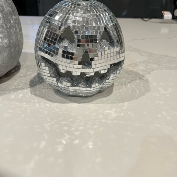 Silver Decorative Pumpkins Set - Picture 3 of 4